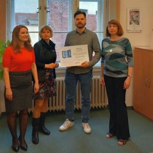 M. Ouřada s předsedkyní SKIP04 H. Srbovou, ředitelkou KMP H. Šlesingerovou a členkou výboru SKIP04 P. Krausovou